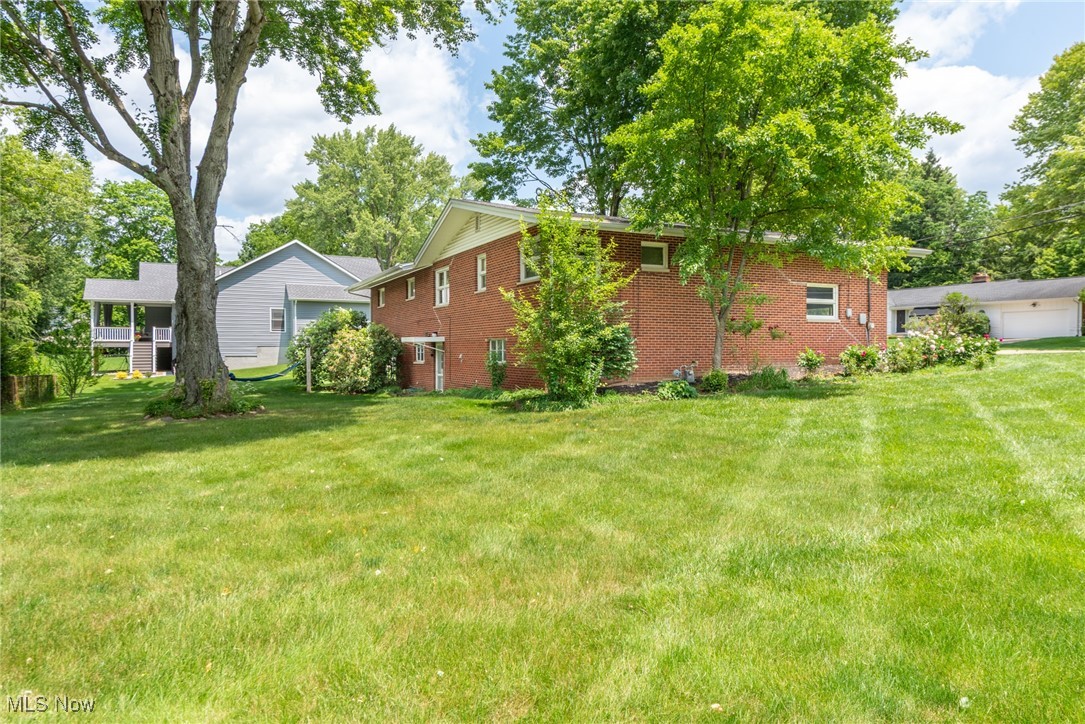 298 Winchester Road Akron, OH 44333 - Photo 32 of 33 Gallery Image 32