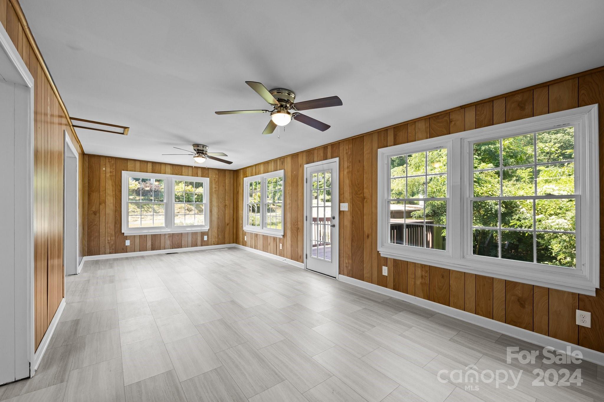 31 Raleigh Lane Hot Springs, NC 28743 - Photo 11 of 32 Gallery Image 11