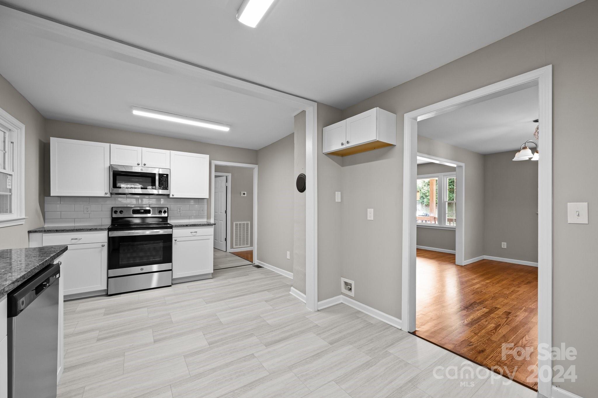 31 Raleigh Lane Hot Springs, NC 28743 - Photo 14 of 32 Gallery Image 14