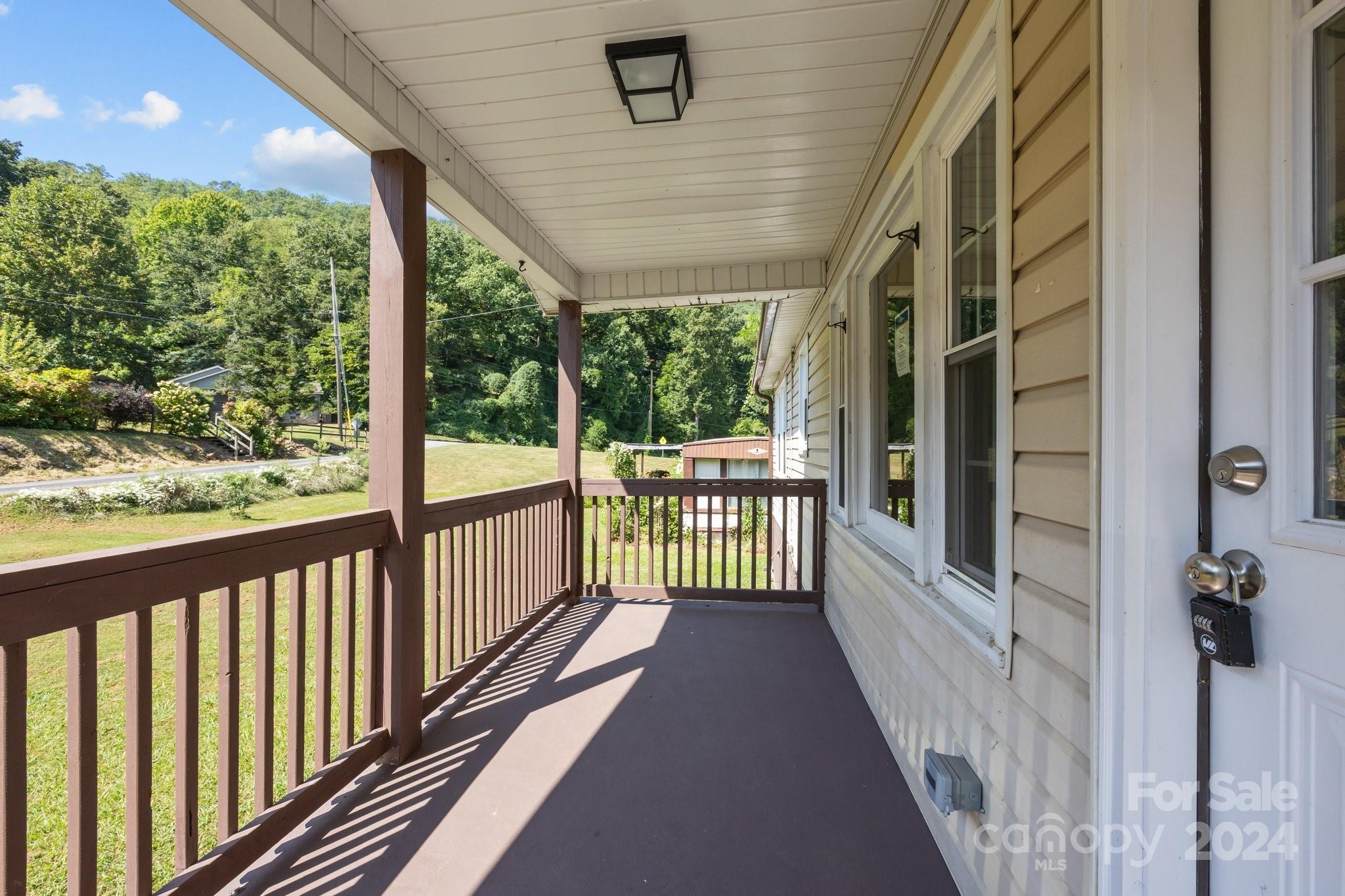 31 Raleigh Lane Hot Springs, NC 28743 - Photo 28 of 32 Gallery Image 28