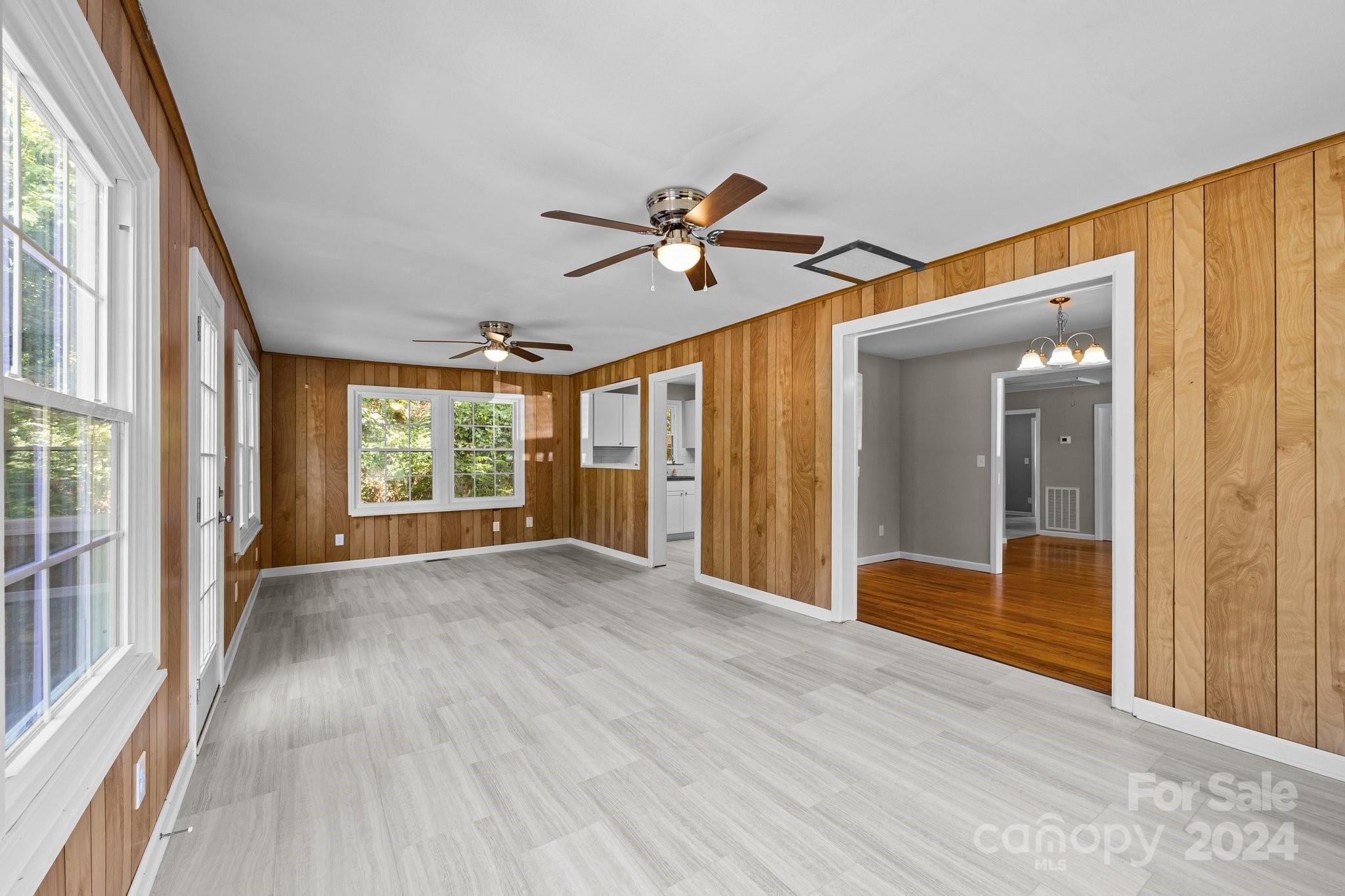 31 Raleigh Lane Hot Springs, NC 28743 - Photo 9 of 32 Gallery Image 9