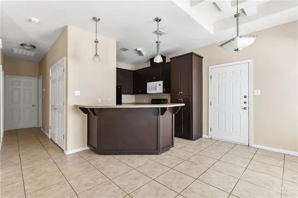 $1,100 | 3605 Fairmont Avenue, Unit B, Pharr, TX 78577