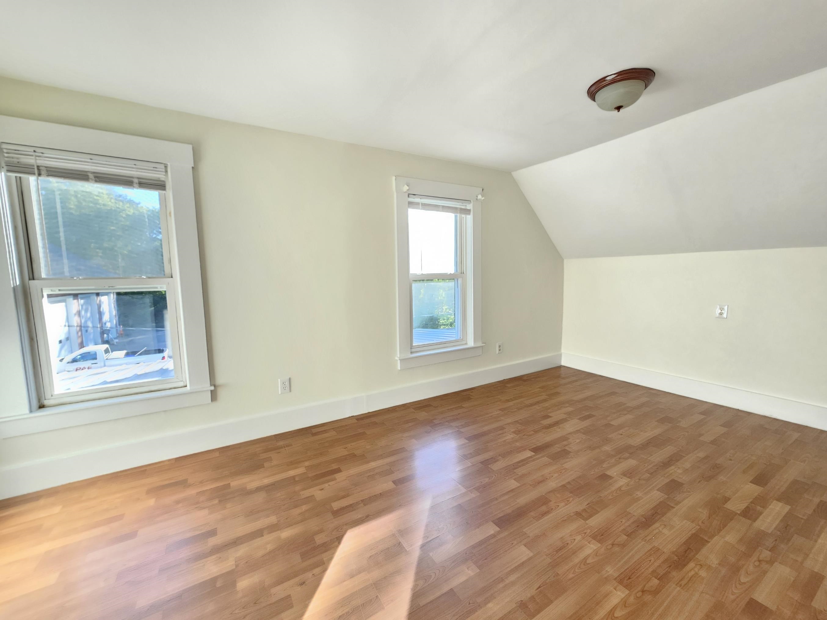 117 A Lowell Road Hudson, NH 03051 - Photo 21 of 25