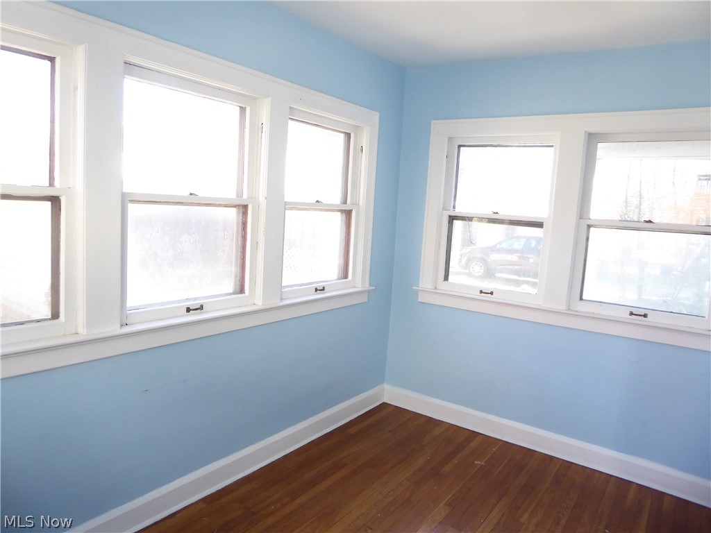 2179 Edgewood Road Cleveland, OH 44118 - Photo 12 of 41