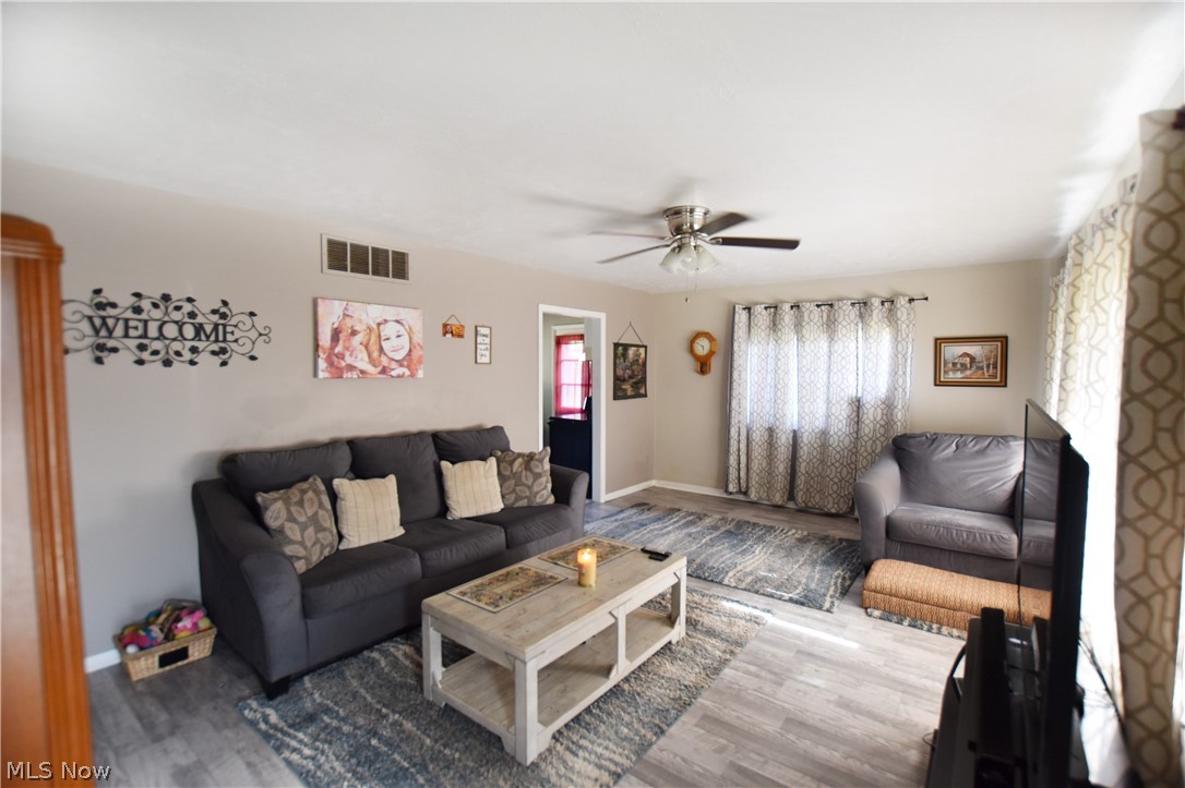 1921 Benjamin Road Madison, OH 44057 - Photo 5 of 20