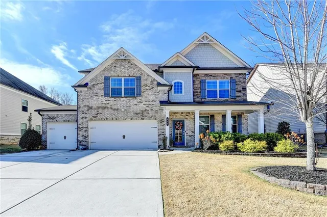 $755,000 | 955 Laura Jean Court, Buford, GA 30518