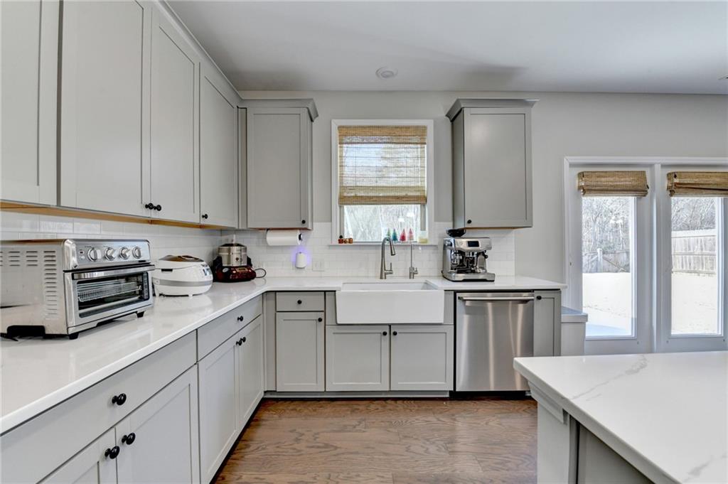 955 Laura Jean Court Buford, GA 30518 - Photo 26 of 68