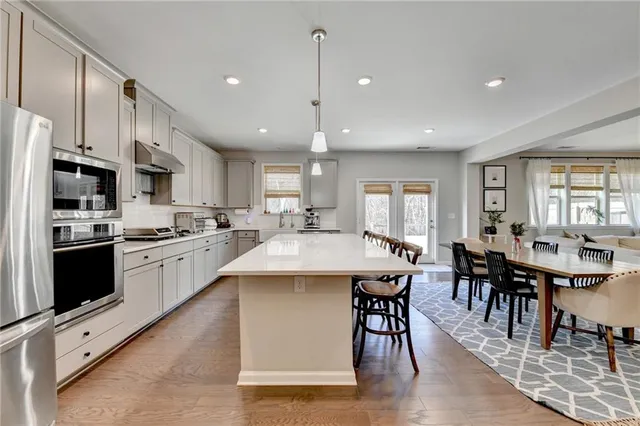 $755,000 | 955 Laura Jean Court, Buford, GA 30518