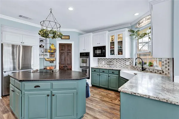 $700,000 | 35 Oak Forrest Circle, Denton, TX 76210