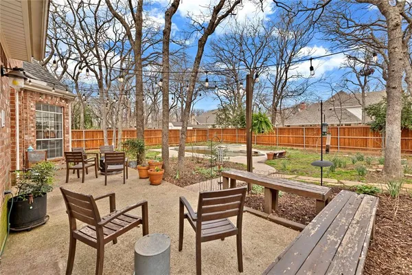 $700,000 | 35 Oak Forrest Circle, Denton, TX 76210