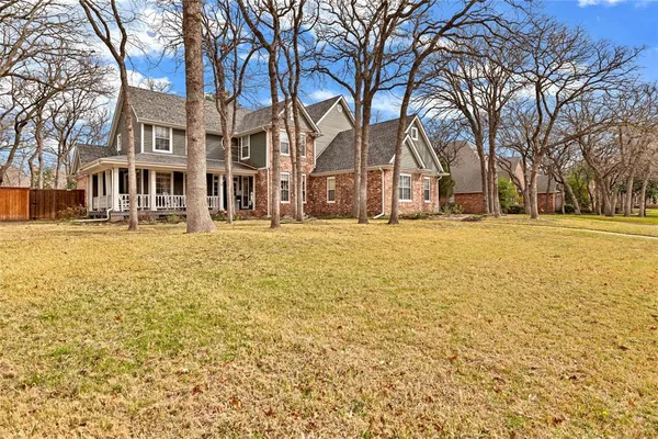 $700,000 | 35 Oak Forrest Circle, Denton, TX 76210