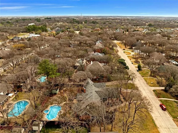 $700,000 | 35 Oak Forrest Circle, Denton, TX 76210