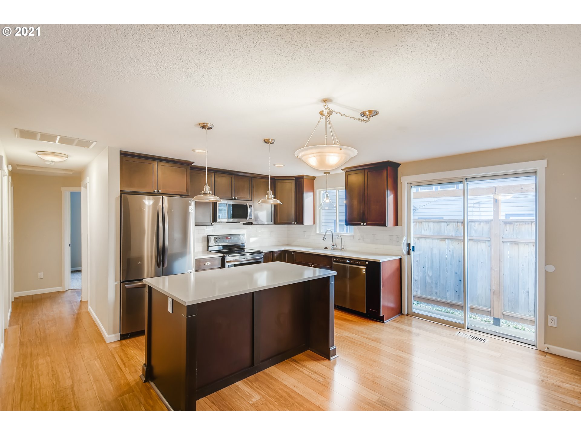 7411 Southeast Rural Street Portland, OR 97206 - Photo 11 of 32 Gallery Image 11