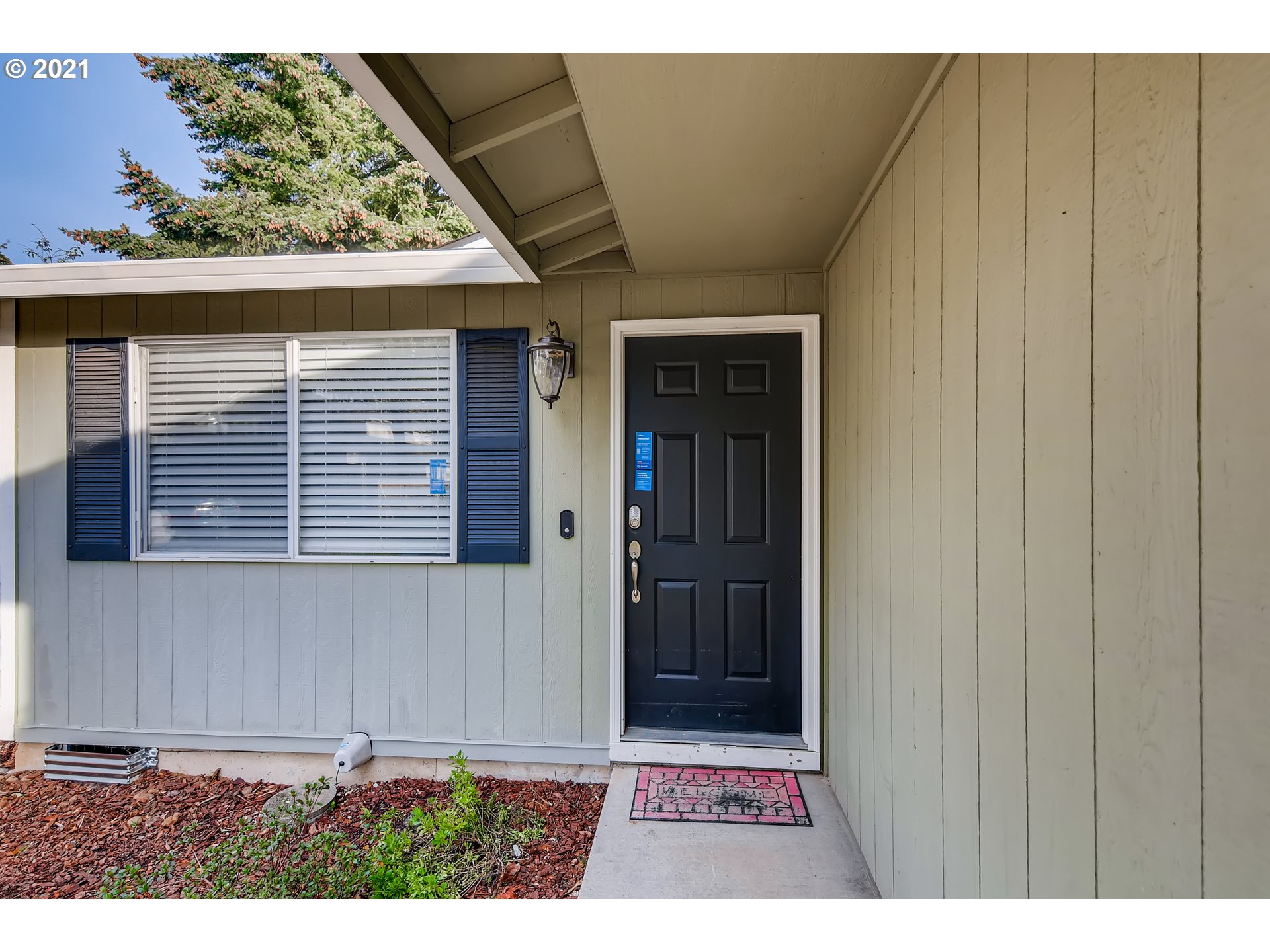 7411 Southeast Rural Street Portland, OR 97206 - Photo 3 of 32 Gallery Image 3