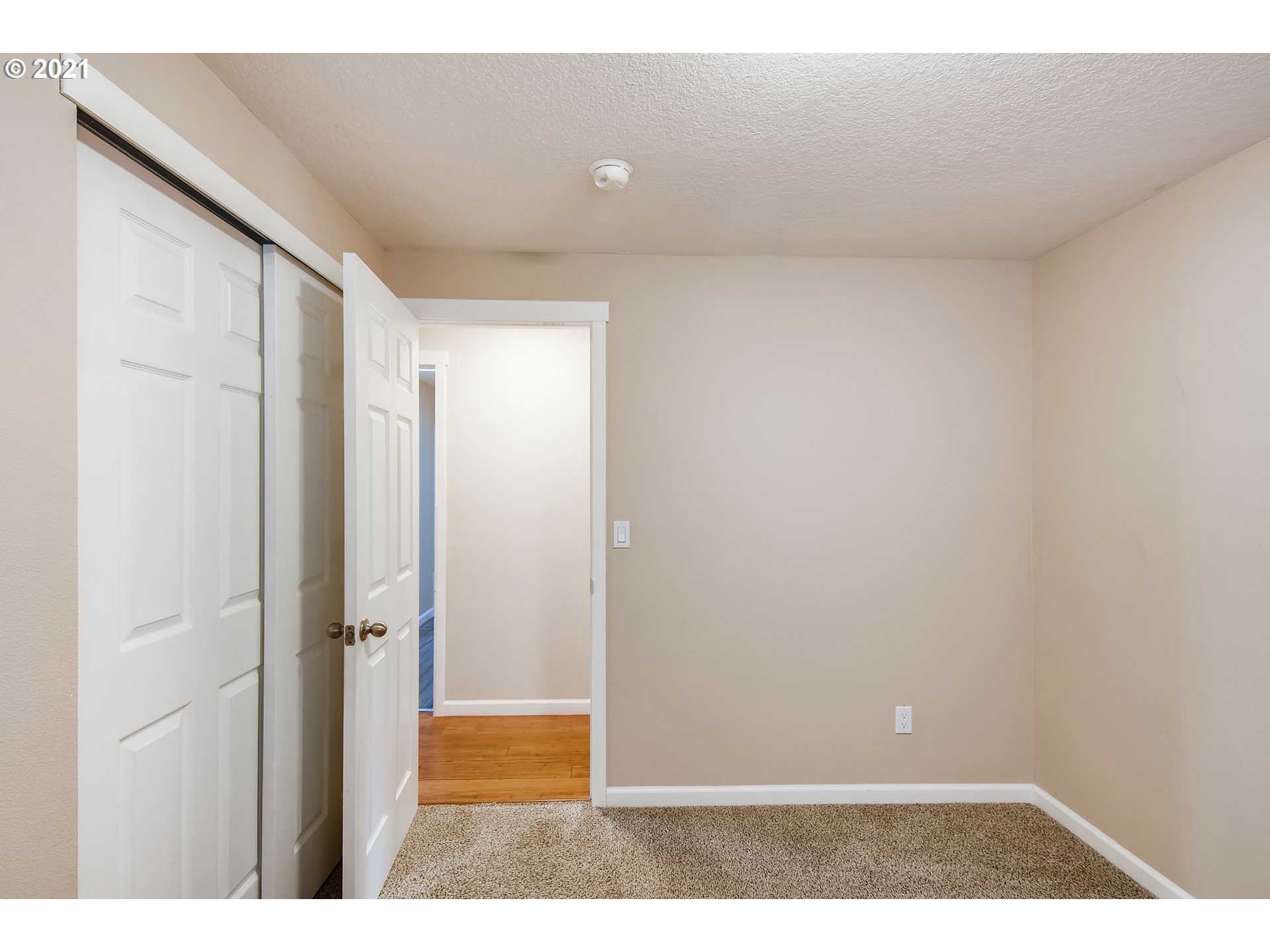 7411 Southeast Rural Street Portland, OR 97206 - Photo 25 of 32 Gallery Image 25