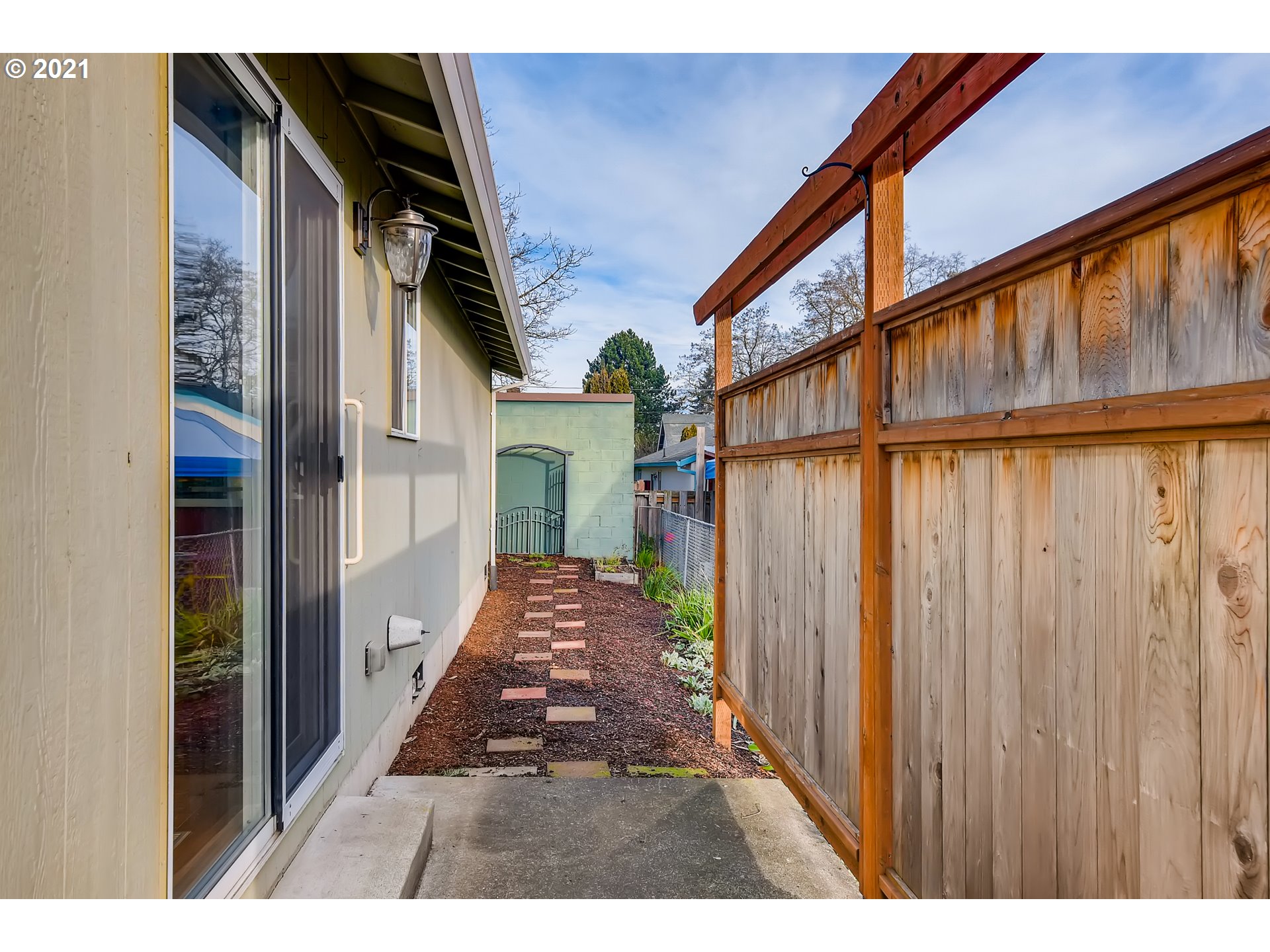 7411 Southeast Rural Street Portland, OR 97206 - Photo 32 of 32 Gallery Image 32