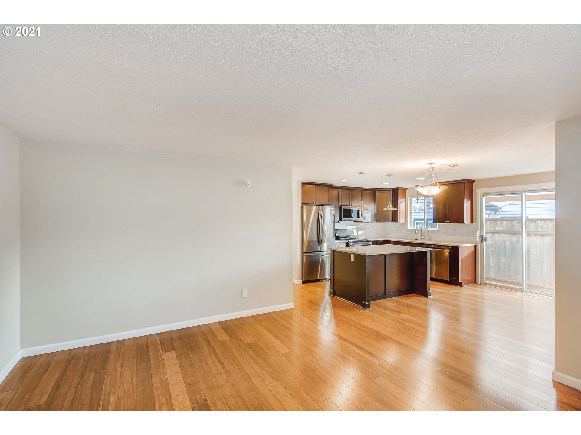 7411 Southeast Rural Street Portland, OR 97206 - Photo 8 of 32 Gallery Image 8