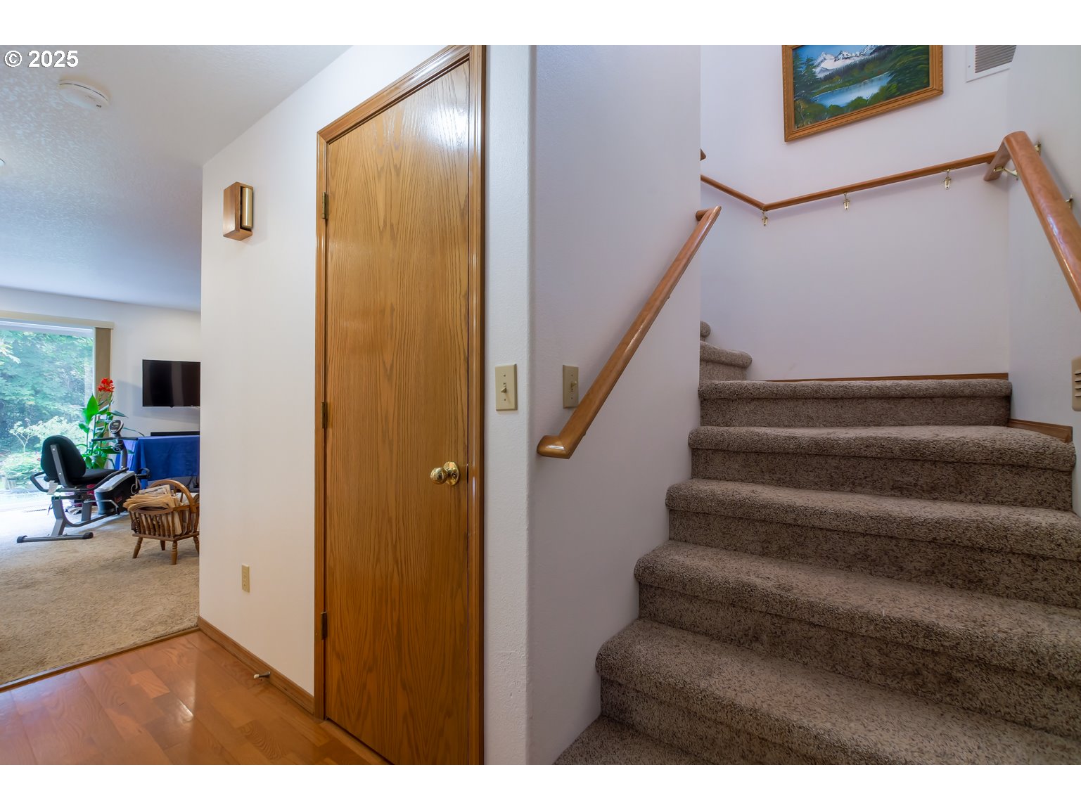 1809 Northwest 310th Street Ridgefield, WA 98642 - Photo 17 of 37 a view of entryway and hall