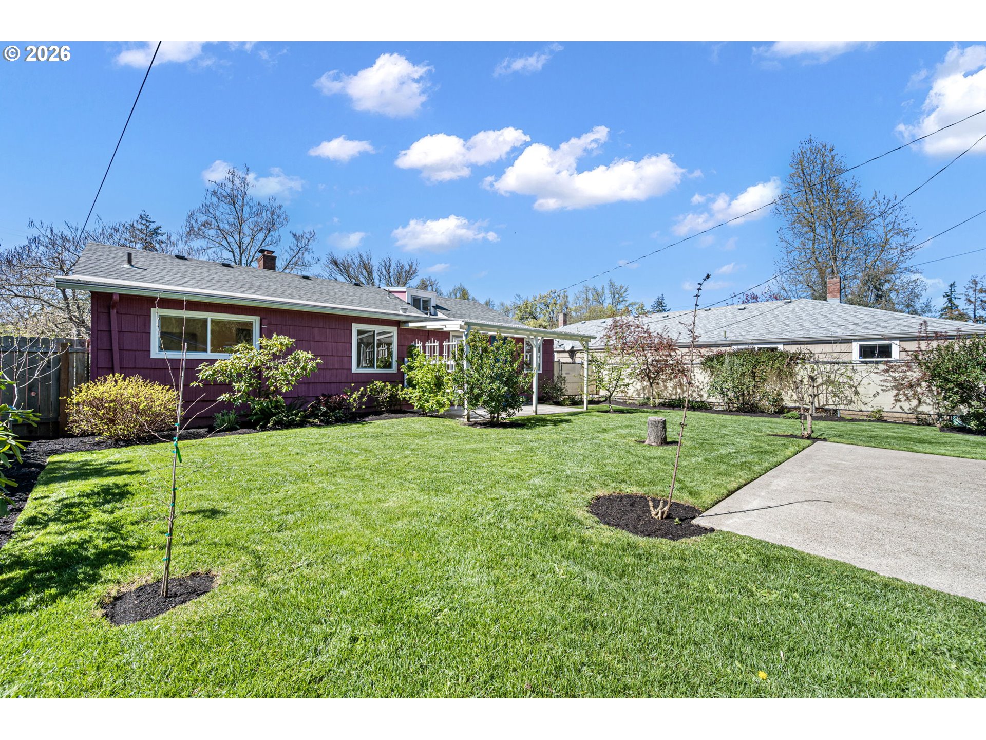1255 Taylor Street Eugene, OR 97402 - Photo 44 of 48 a view of a house with a garden