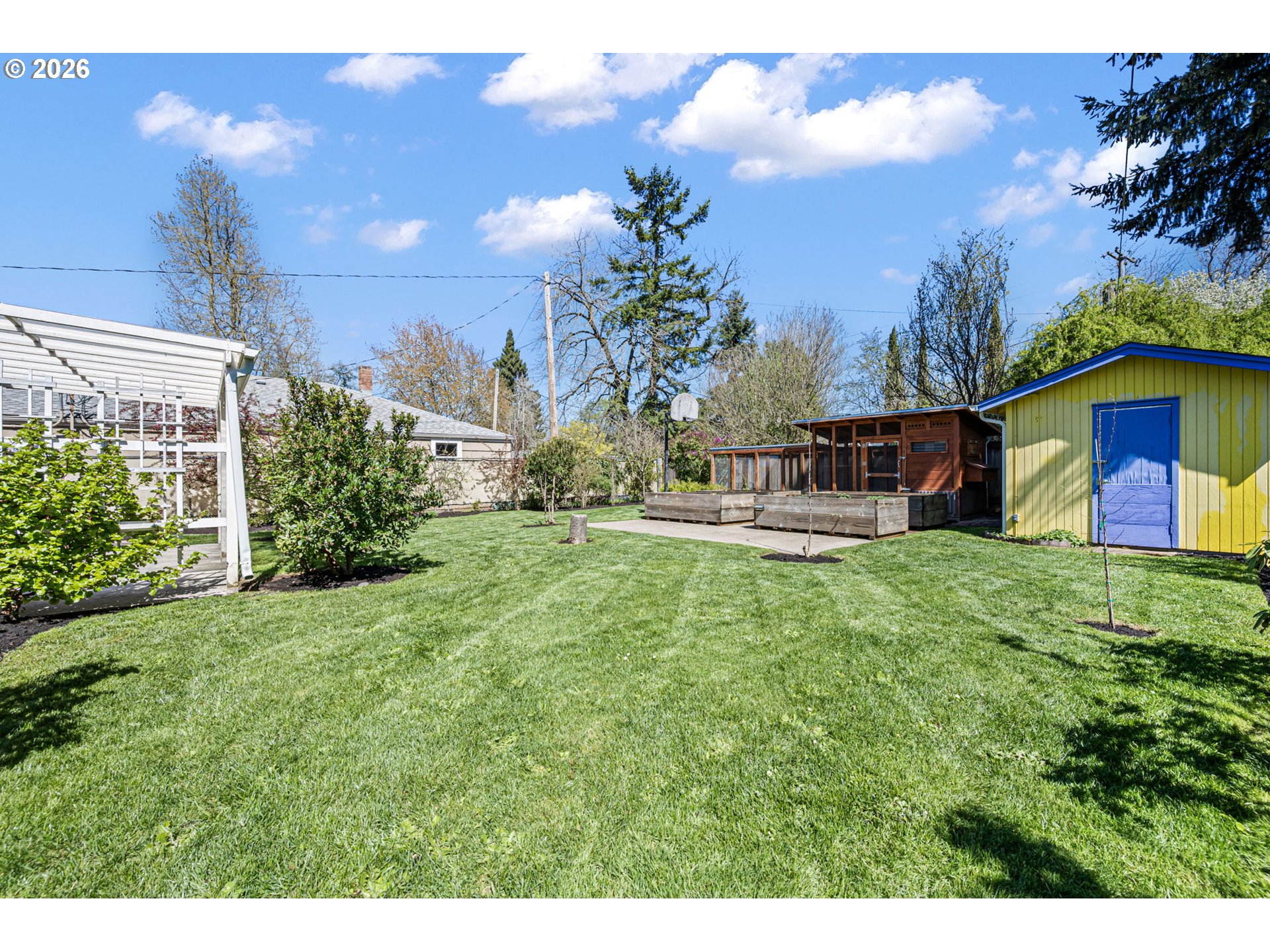 1255 Taylor Street Eugene, OR 97402 - Photo 45 of 48 a house view with a garden space