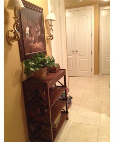 550 Front Street, Unit 1704 San Diego, CA 92101 - Photo 14 of 25 Entry/Hall