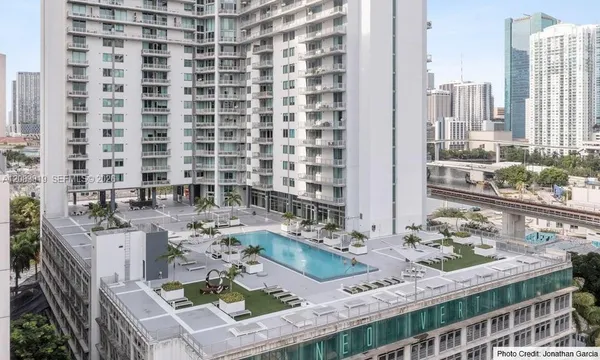 $3,800 | 690 Southwest 1st Court, Unit 2322, Miami, FL 33130