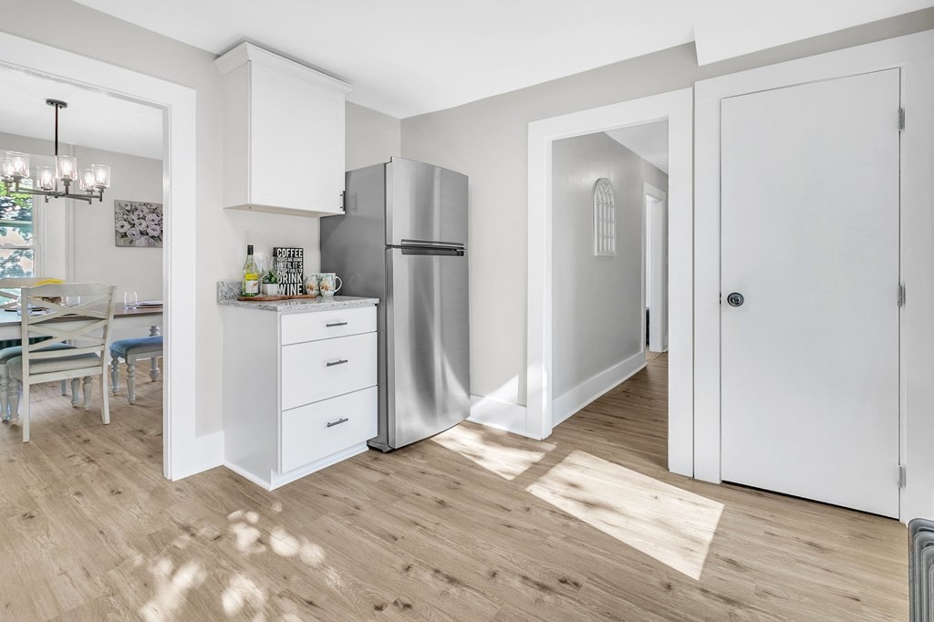 19 Beacon Street Springfield, MA 01109 - Photo 6 of 22 Gallery Image 6