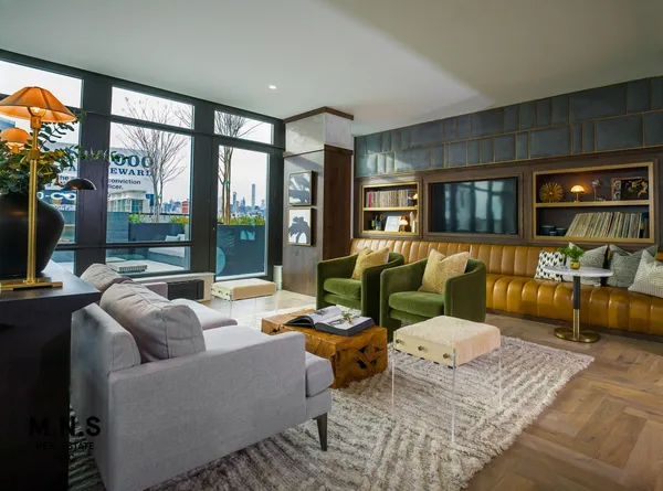 $3,229 | 36-20 Steinway Street, Unit 512 | Long Island City