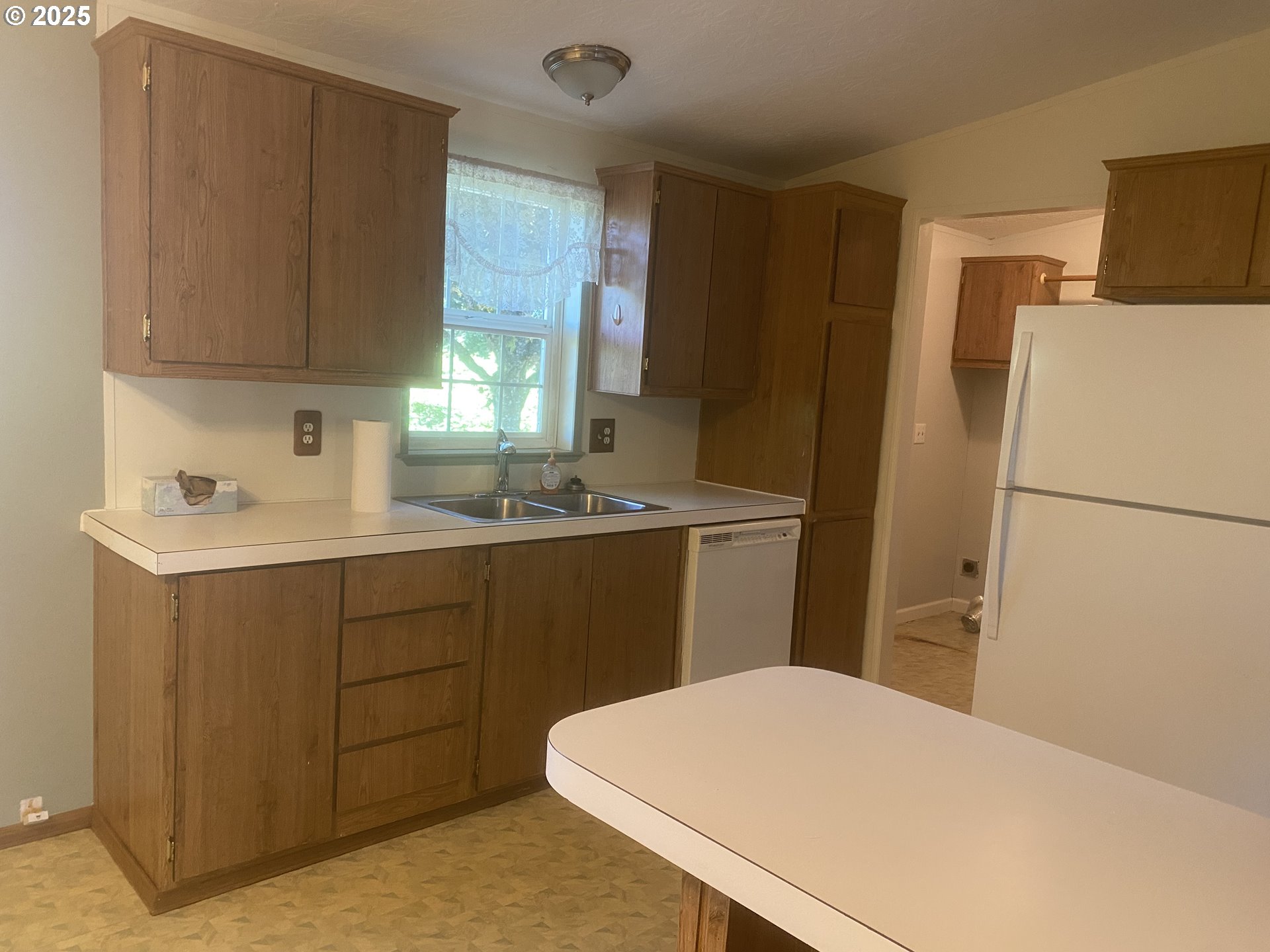 27645 Snyder Road, Unit 74 Junction City, OR 97448 - Photo 18 of 42 Kitchen