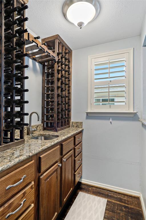 10141 Fieldfare Court Dallas, TX 75229 - Photo 13 of 32