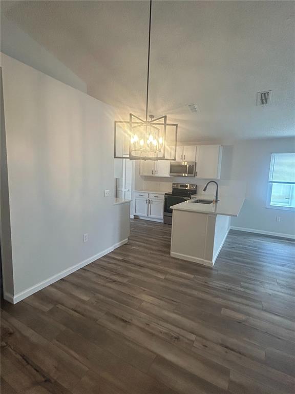 5224 Florida Holly Drive Orlando, FL 32811 - Photo 6 of 18
