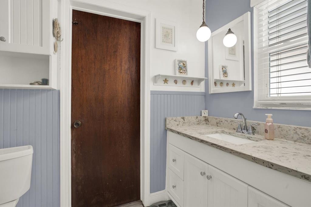 8301 Monarch Circle Seminole, FL 33772 - Photo 19 of 33