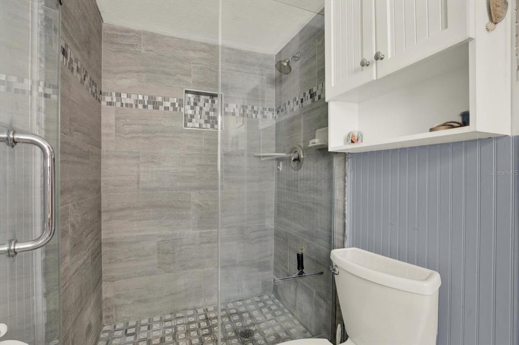 8301 Monarch Circle Seminole, FL 33772 - Photo 20 of 33