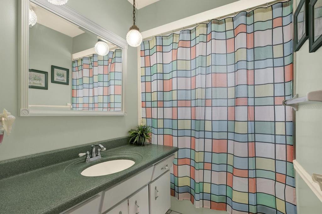 8301 Monarch Circle Seminole, FL 33772 - Photo 23 of 33