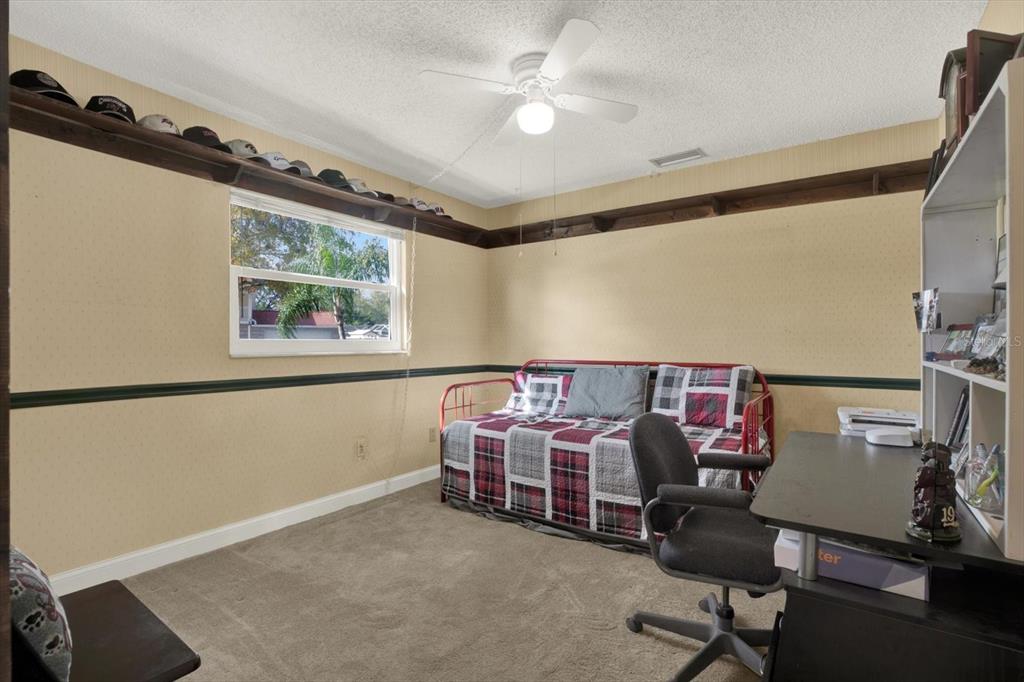 8301 Monarch Circle Seminole, FL 33772 - Photo 24 of 33