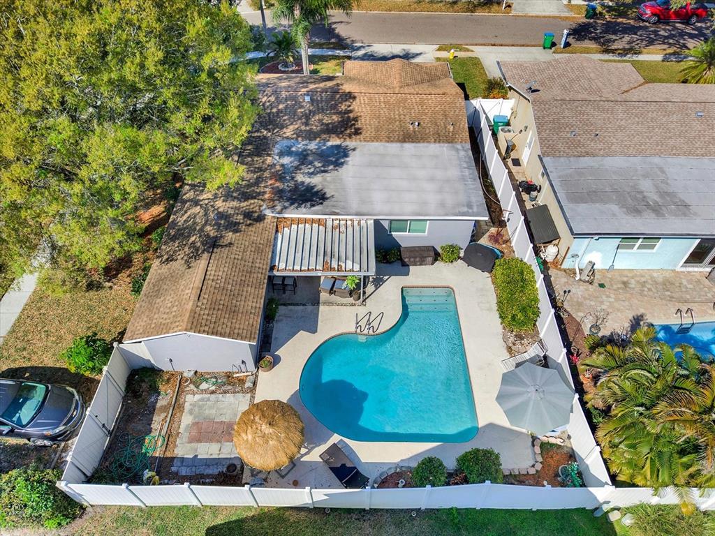 8301 Monarch Circle Seminole, FL 33772 - Photo 29 of 33