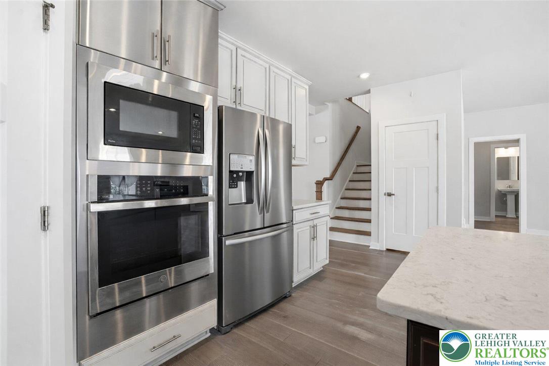 6405 Robin Road Lower Macungie Township, PA 18062 - Photo 21 of 70