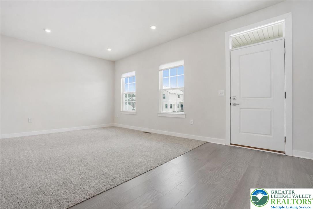 6405 Robin Road Lower Macungie Township, PA 18062 - Photo 26 of 70