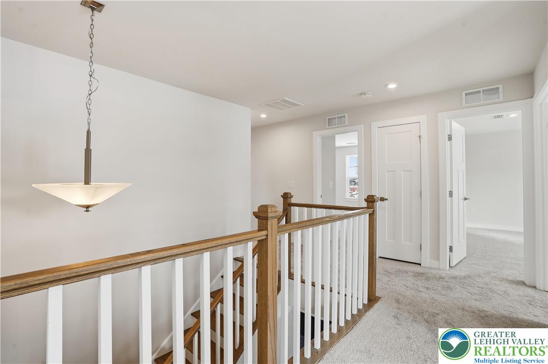 6405 Robin Road Lower Macungie Township, PA 18062 - Photo 31 of 70