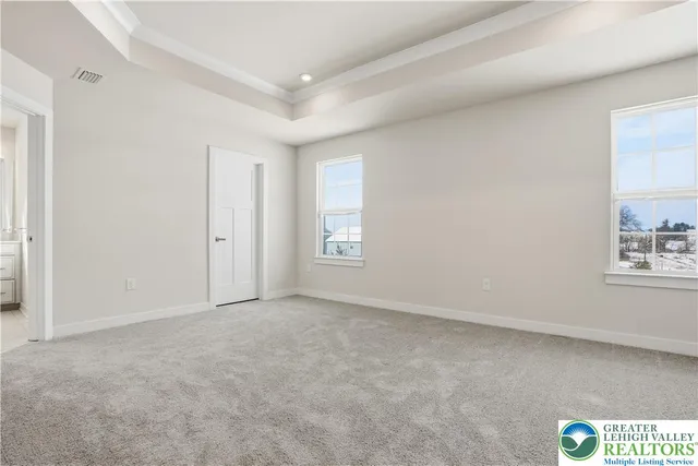 $728,888 | 6405 Robin Road, Lower Macungie Township, PA 18062