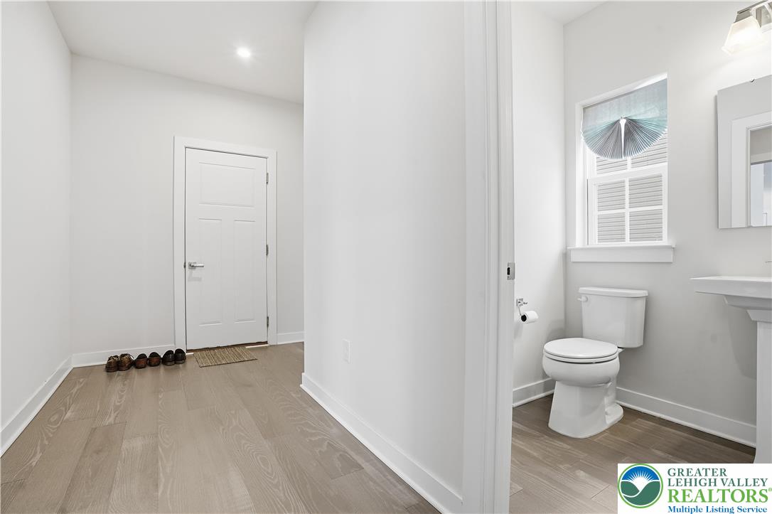 6405 Robin Road Lower Macungie Township, PA 18062 - Photo 46 of 70