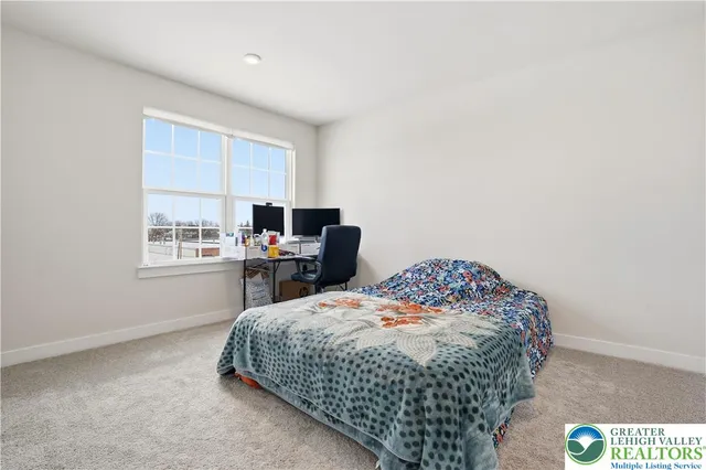 $728,888 | 6405 Robin Road, Lower Macungie Township, PA 18062