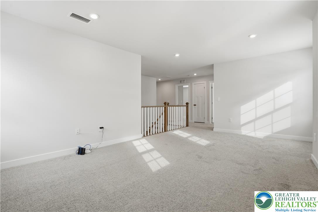 6405 Robin Road Lower Macungie Township, PA 18062 - Photo 56 of 70