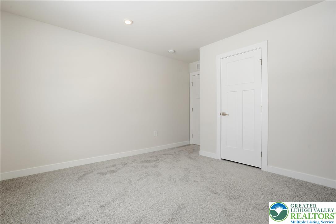 6405 Robin Road Lower Macungie Township, PA 18062 - Photo 58 of 70