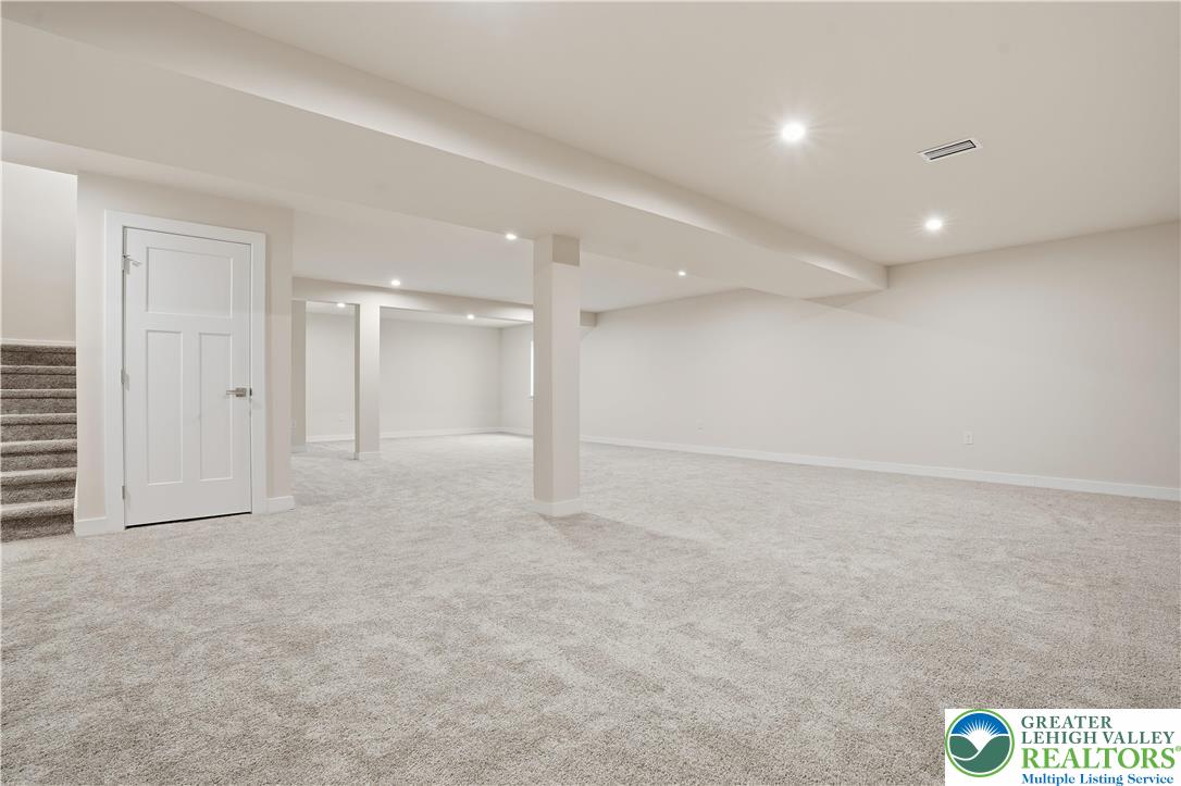 6405 Robin Road Lower Macungie Township, PA 18062 - Photo 61 of 70