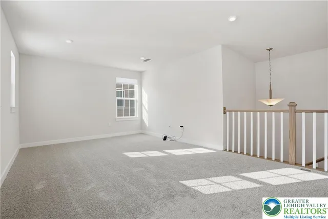 $728,888 | 6405 Robin Road, Lower Macungie Township, PA 18062