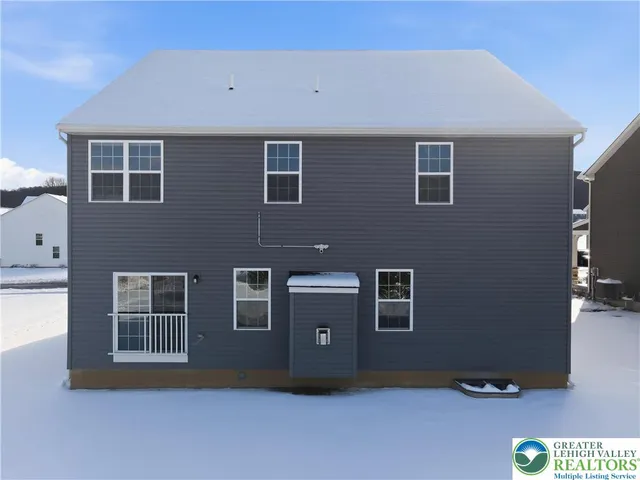 $728,888 | 6405 Robin Road, Lower Macungie Township, PA 18062