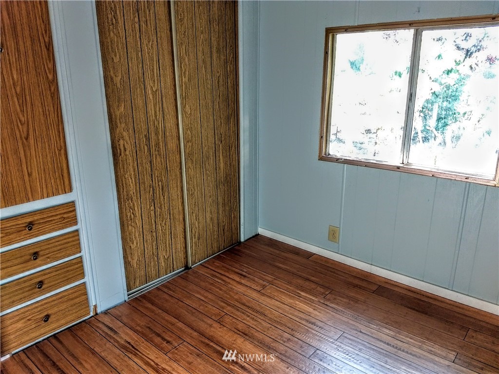 402 Stowell Road Silver Creek, WA 98585 - Photo 12 of 25 Gallery Image 12