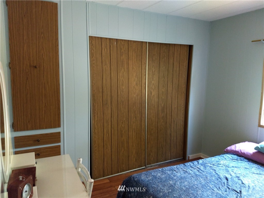 402 Stowell Road Silver Creek, WA 98585 - Photo 15 of 25 Gallery Image 15