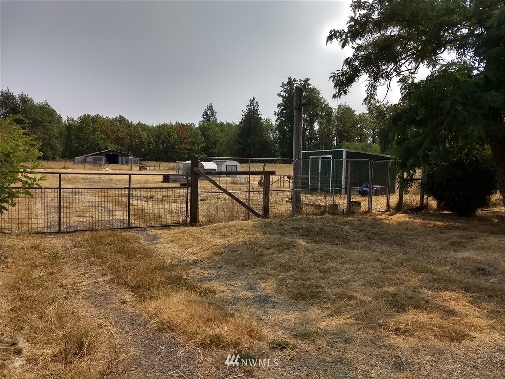 402 Stowell Road Silver Creek, WA 98585 - Photo 21 of 25 Gallery Image 21